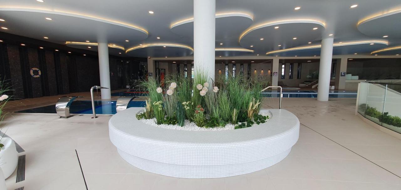 Apartament Perla Baltyku Polanki Aqua Z Parkingiem. Kolobrzeg Exterior photo